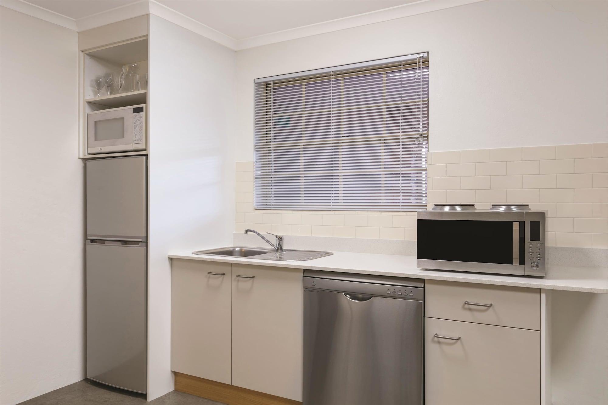 Adina Serviced Apartments Canberra Kingston Zewnętrze zdjęcie