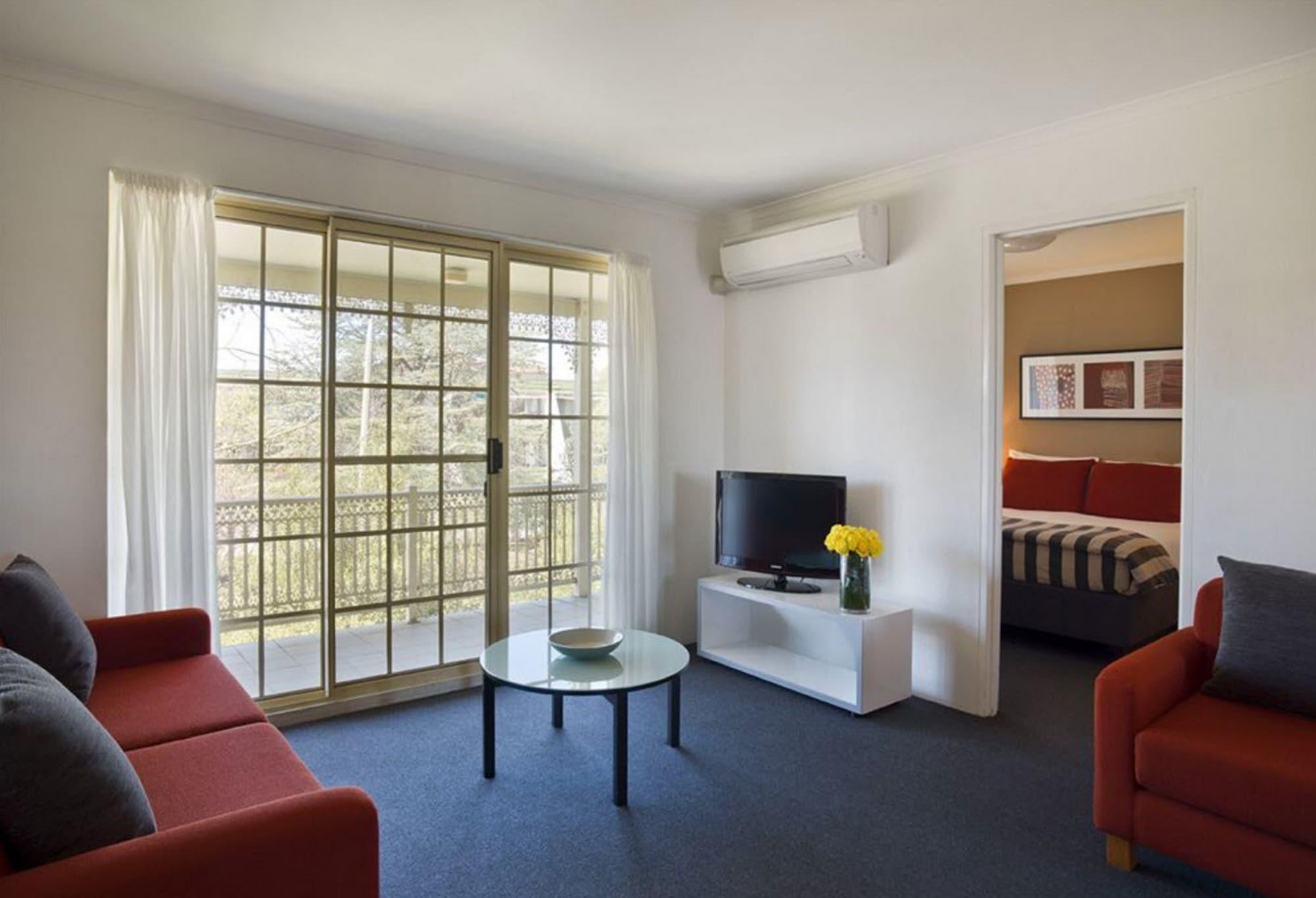 Adina Serviced Apartments Canberra Kingston Zewnętrze zdjęcie