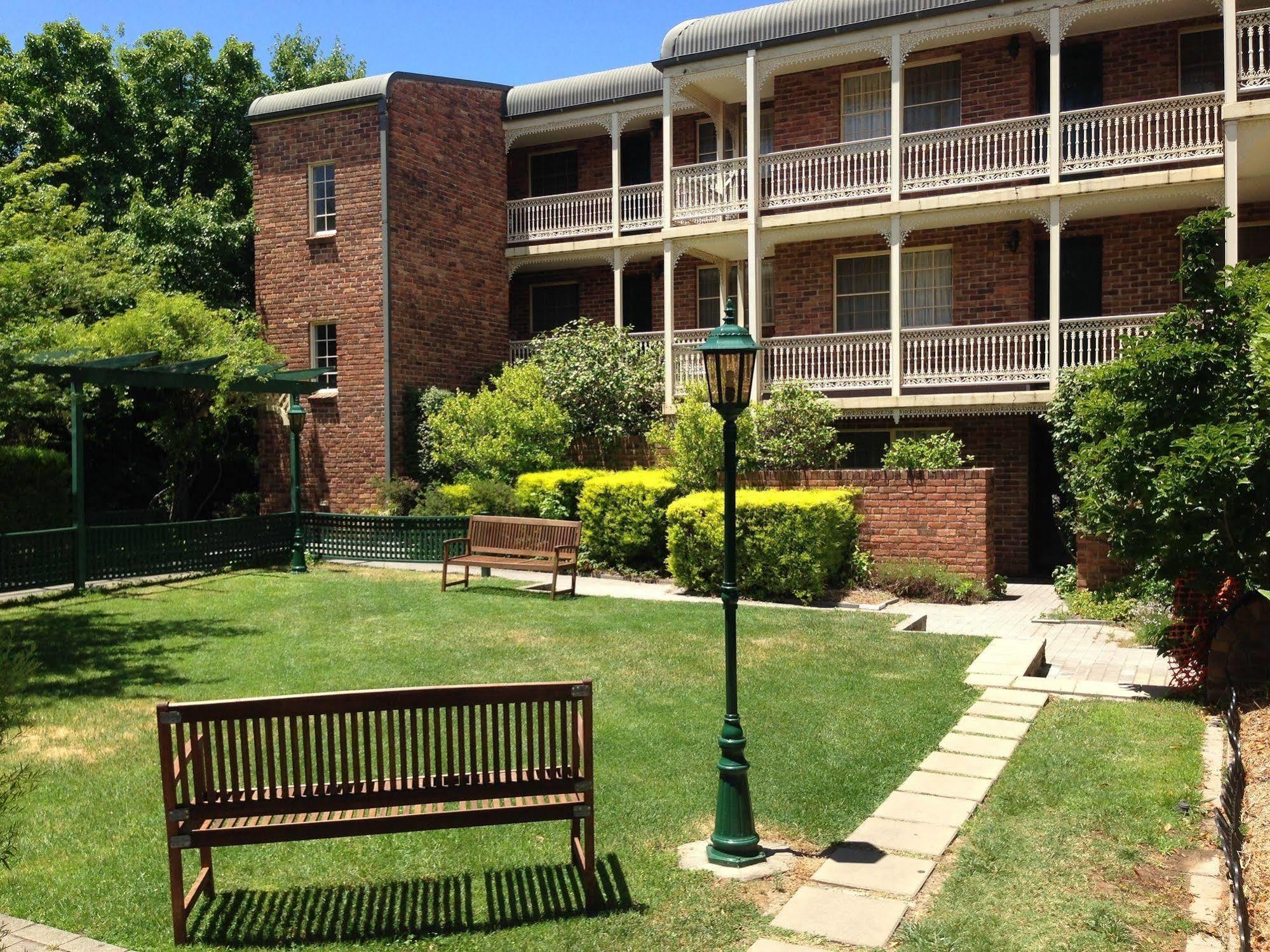 Adina Serviced Apartments Canberra Kingston Zewnętrze zdjęcie